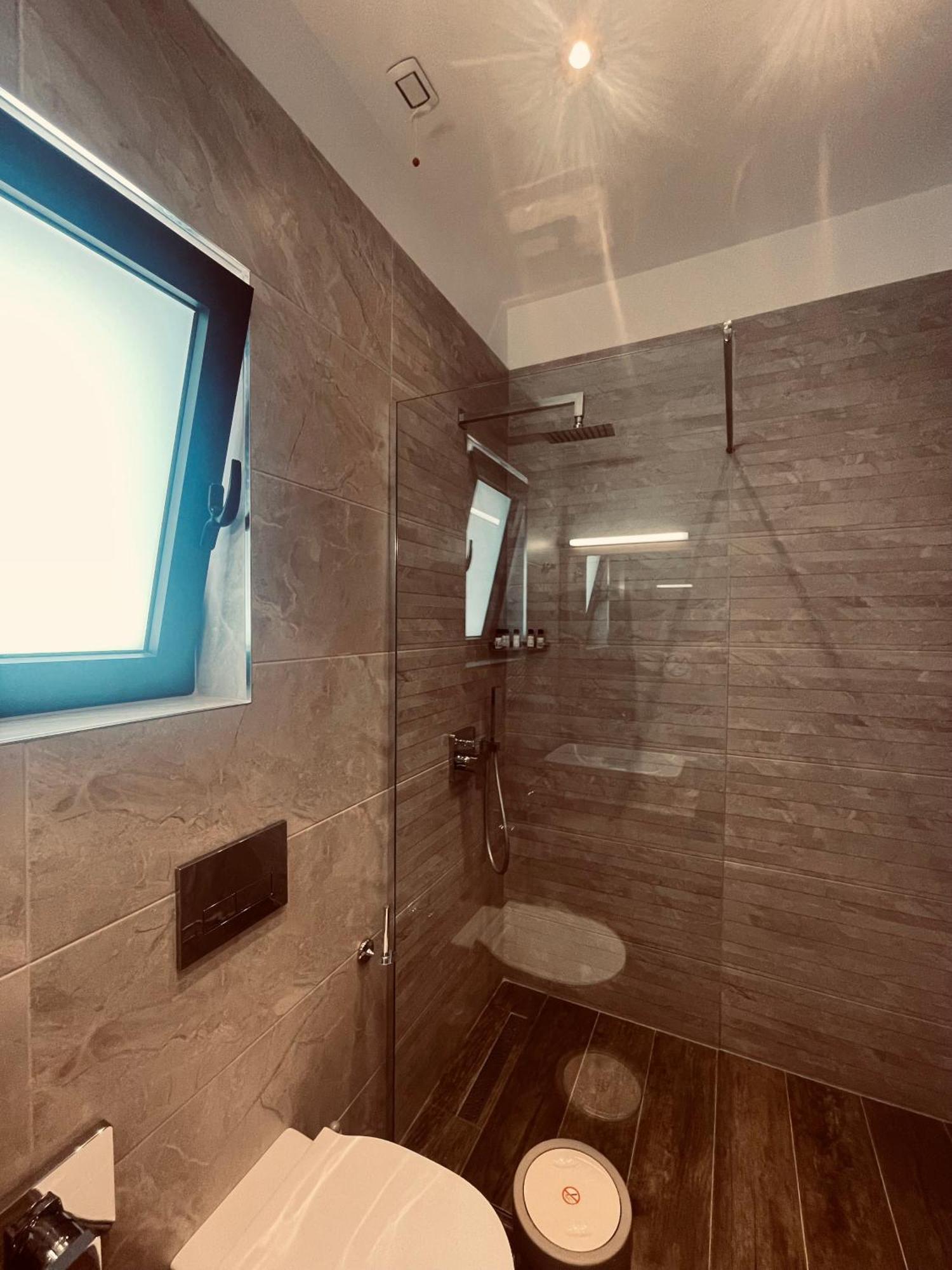 Hotel Sole Sarande Ngoại thất bức ảnh