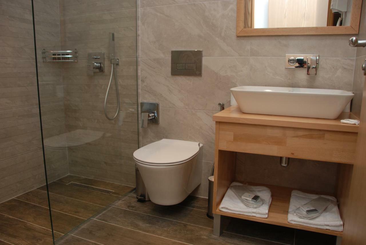 Hotel Sole Sarande Ngoại thất bức ảnh